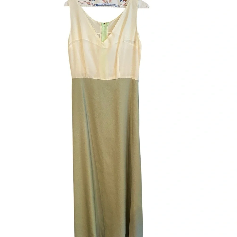 Elegant Green Beaded Floral Skirt Set / Maxi gown cocktail dress